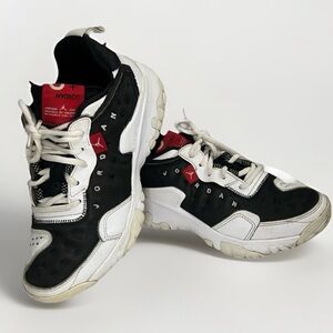 AIR JORDAN Delta 2‎ Chicago Bulls Sneakers Kids Sz 6 White Leather Mesh Comfy
